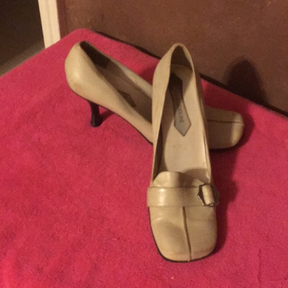 Enzo Angiolini pumps